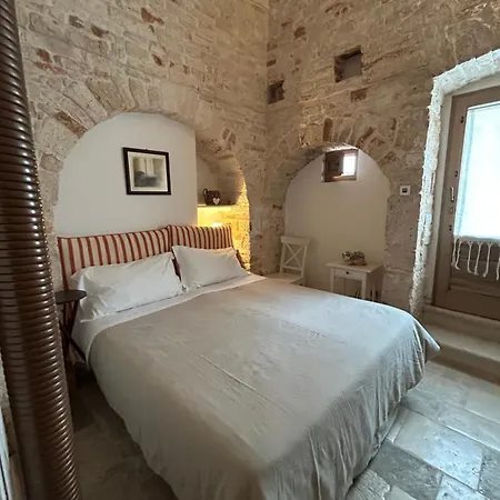 Trulli Lovers 1 3*
