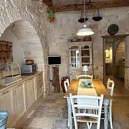 Trulli Lovers 1 3* Alberobello